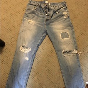 Stylish boyfriend jeans