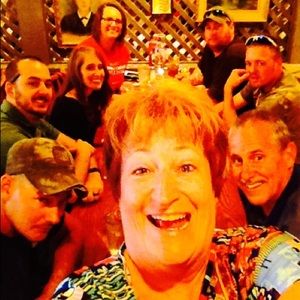 Meet your Posher, Phyllis