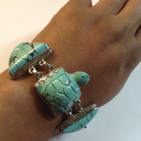 Artisan Crafted | Turquoise Turtle Bracelet - image 3