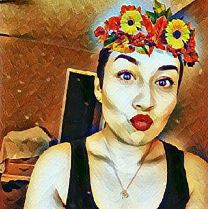 Meet your Posher, Mirella