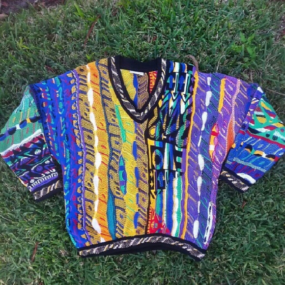 ❌ SOLD ❌ Coogi Sweater UNISEX - Picture 1 of 2