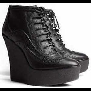 burberry prorsum brogue wedge boots