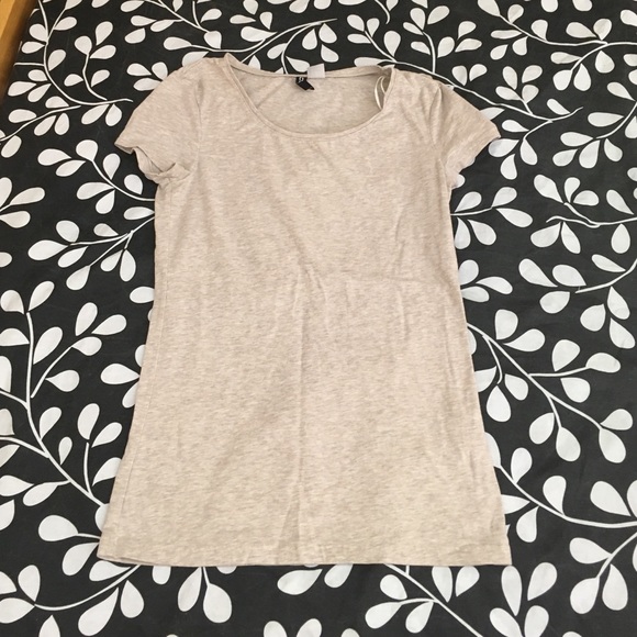 H&M Nude Teeshirt