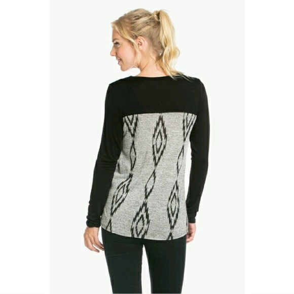 Blossom Apperal Tops - SALE! *ONLY ONE LEFT! Black & Gray Pocket Top!* Blossom Apperal Tops - SALE! *ONLY ONE LEFT! Black & Gray Pocket Top!*