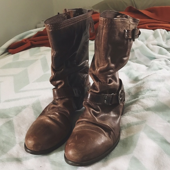 Steve Madden Brown Boots - Picture 2 of 4