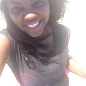 Meet your Posher, Jakelia