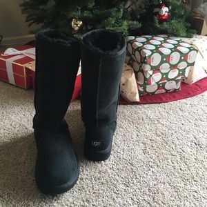 NWOT Tall UGG Boots