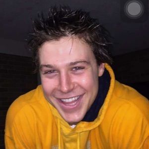 Meet your Posher, Gavin