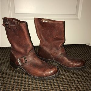 Frye Veronica Short women's 10 dark brown