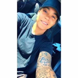 Meet your Posher, Bobbie