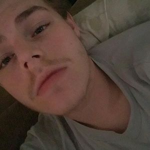 Meet your Posher, Hunter