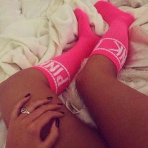 Victoria secret socks - Picture 3 of 3