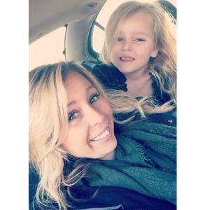 Meet your Posher, Olivia