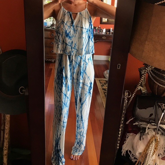 Calvin Klein day time jumper size 2