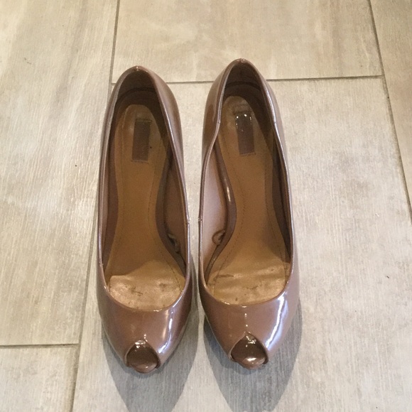 Zara nude platform