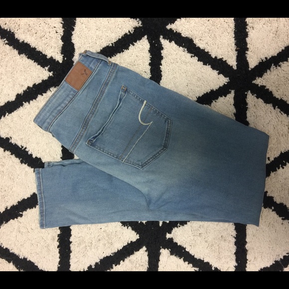 American Eagle Outfitters Denim - American Eagle Outfitters Light Wash Skinny Jeans