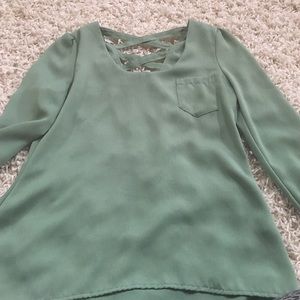 Green cross cross back