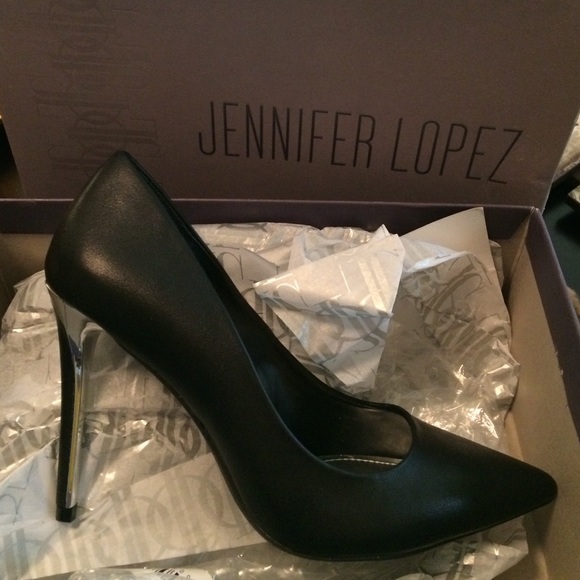 Brand new black heels