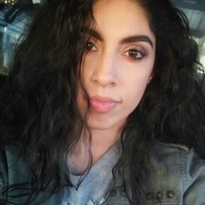 Meet your Posher, Diana