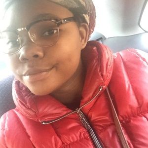 Meet your Posher, Deanna