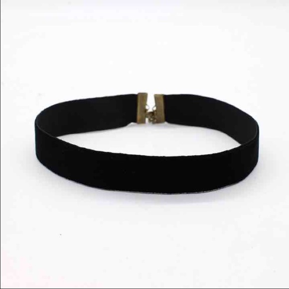 Black Velvet Choker