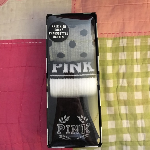 Vs knee high socks