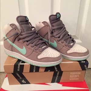 Nike dunk high SB