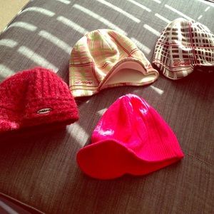 Lot of 4 Dakine Winter ski/snowboard Visor Hats