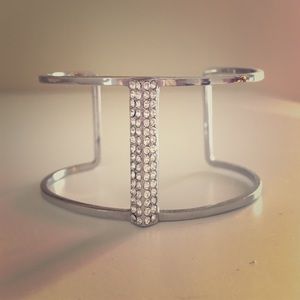 Henri Bendel bracelet