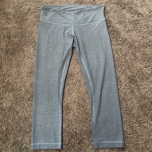 Lululemon winder under crops!
