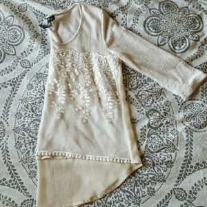 Cream/Oatmeal Floral Blouse