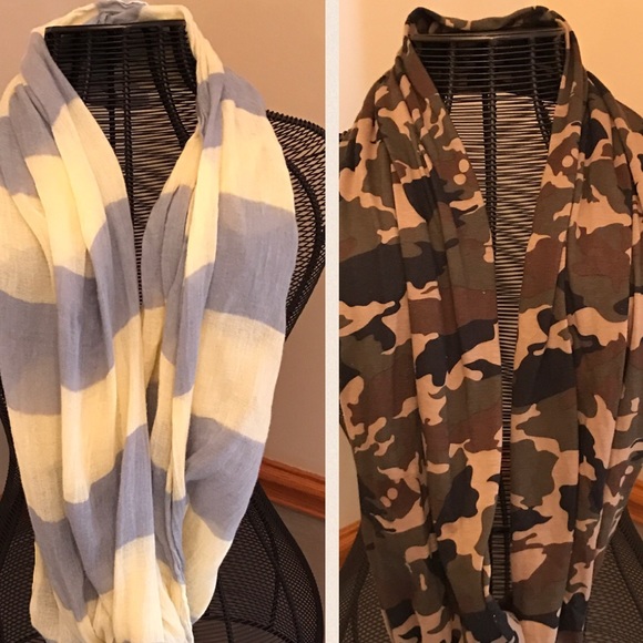 Bundle 2 infinity scarves