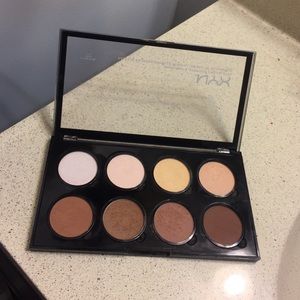 NYX Highlight and Contour Pro Palette