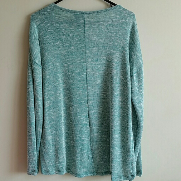 💕Beautiful Top New with tag size L. - Picture 3 of 4