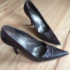 Helmut Lang brown snakeskin heels size 38 1/2