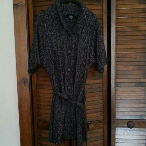 Sweater/Cardigan