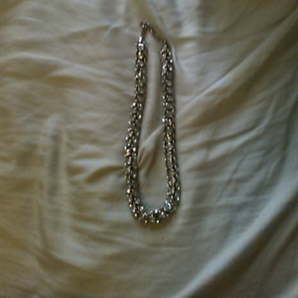 Necklace and braclet set - Picture 3 of 5