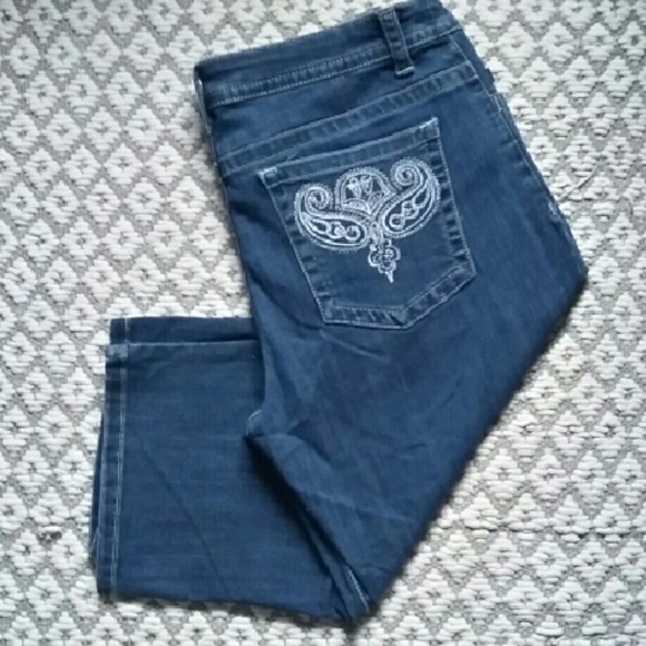 SALE! Lee slender secret capri pants sz 14 medium