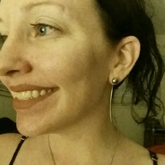 Jessica Elliot Jewelry - X SOLD OUT! X Sterling Swarovski Pearl Earrings Jessica Elliot Jewelry - X SOLD OUT! X Sterling Swarovski Pearl Earrings
