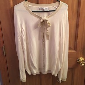 Used Beautiful Sweater Blouse.