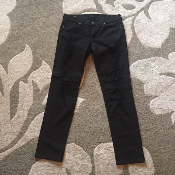 Distressed citizens jeans!