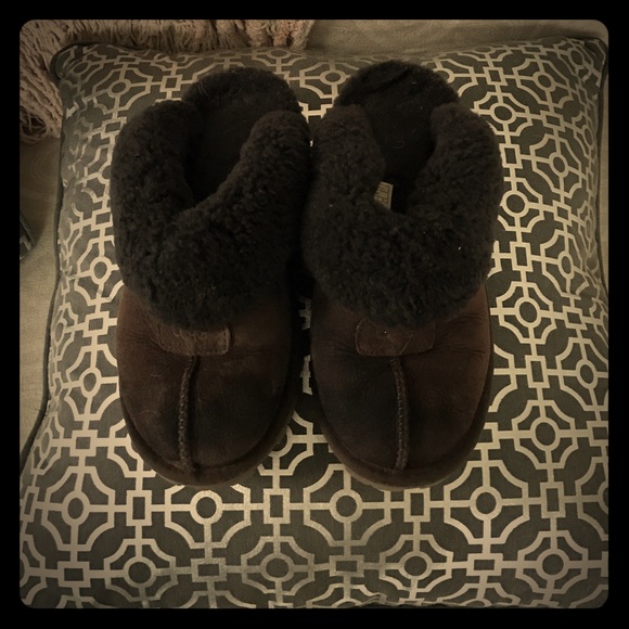 Ugg slippers