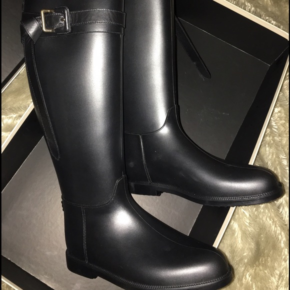 Burberry fashion Rain boots - Picture 3 of 4