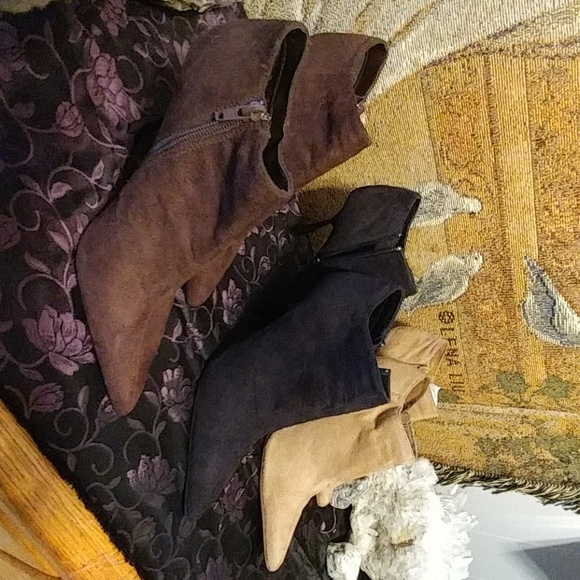 👢FINAL PRICE🍁  3 pair Suede Ankle High  Booties - Picture 2 of 5