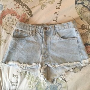 Brandy Melville High waisted shorts