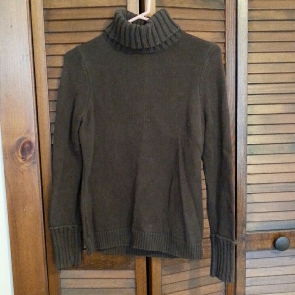 LOFT Sweater