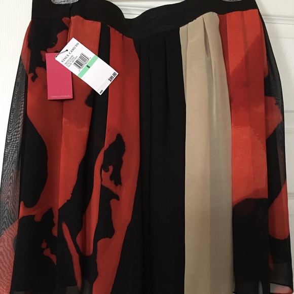 SALE today! NWT Vince Camuto Twisted Safari Skirt - Picture 3 of 4