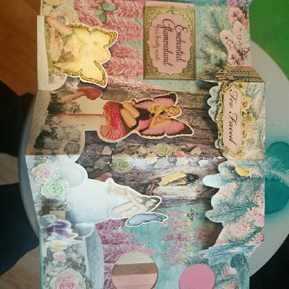 Too faced Enchanted Glamourland ISO - Picture 2 of 4