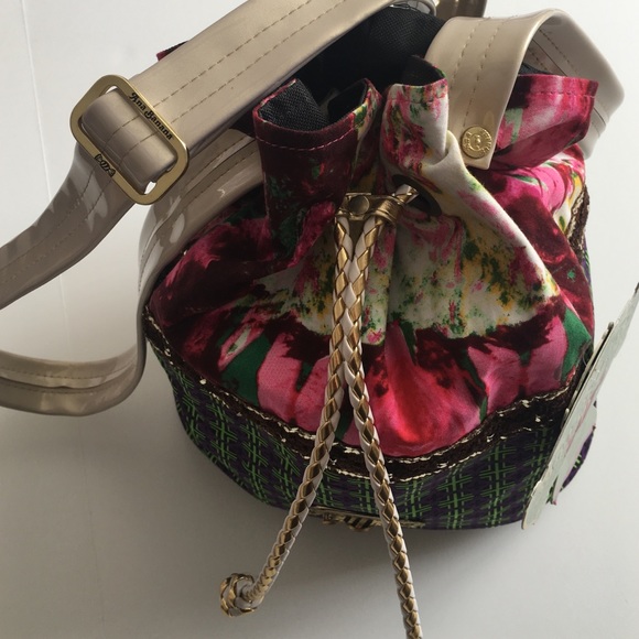 Handbag - Picture 3 of 3