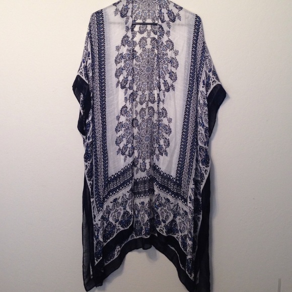Sheer Print Kimono